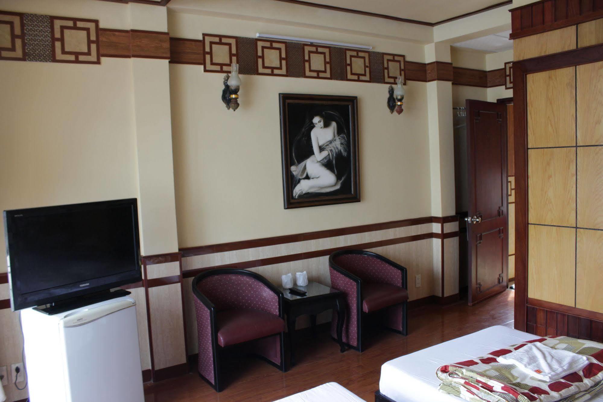 Bee Saigon Hotel Ho Chi Minh-stad Buitenkant foto