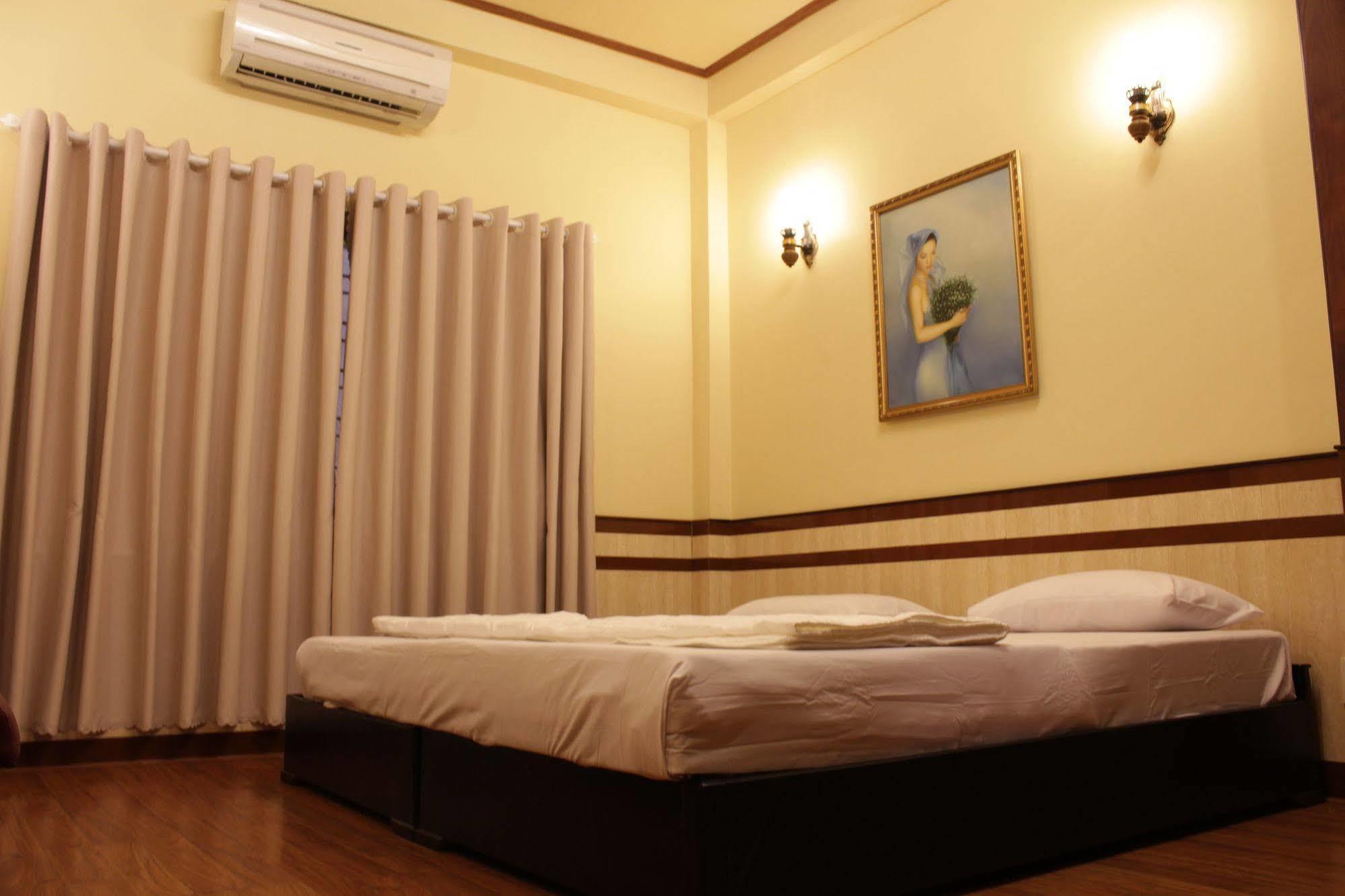 Bee Saigon Hotel Ho Chi Minh-stad Buitenkant foto