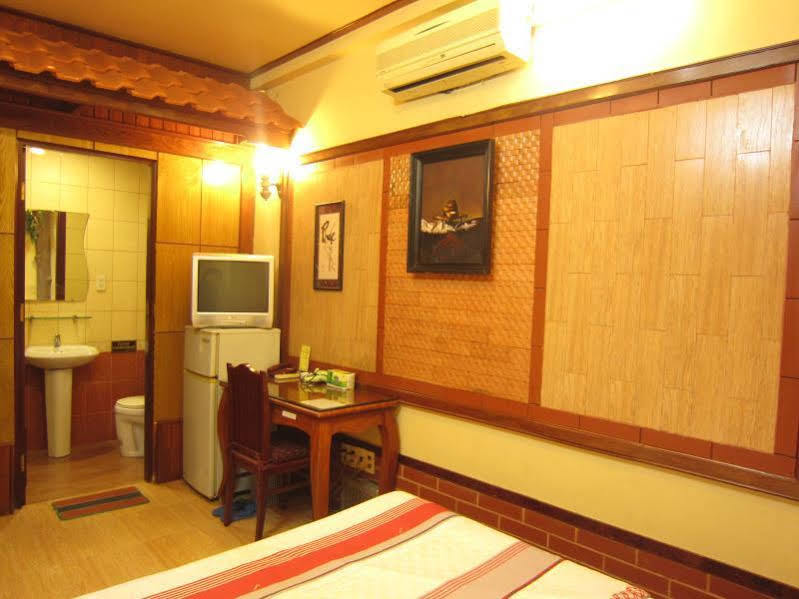 Bee Saigon Hotel Ho Chi Minh-stad Buitenkant foto